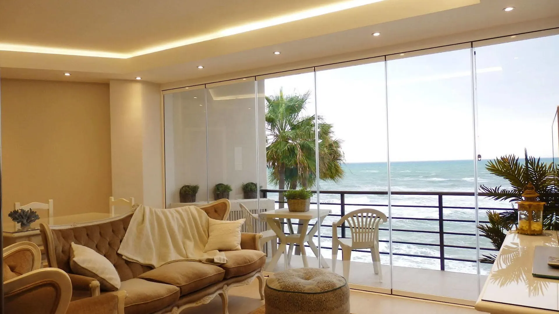 Hotel Waterfront Santa Clara Apartments Torremolinos