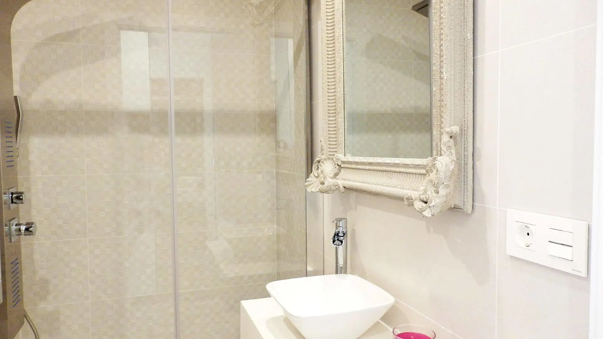 Waterfront Santa Clara Apartments Torremolinos 3*,  Spain