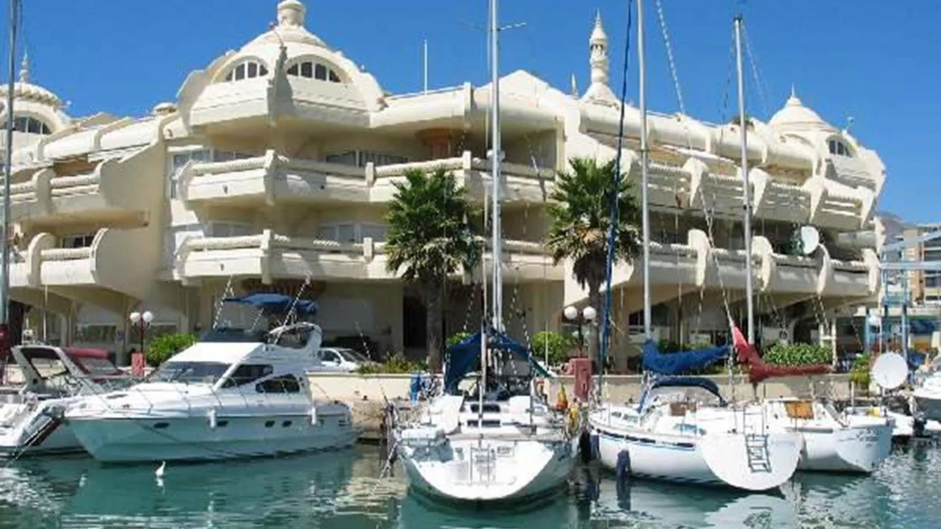Waterfront Santa Clara Apartments Torremolinos Spain