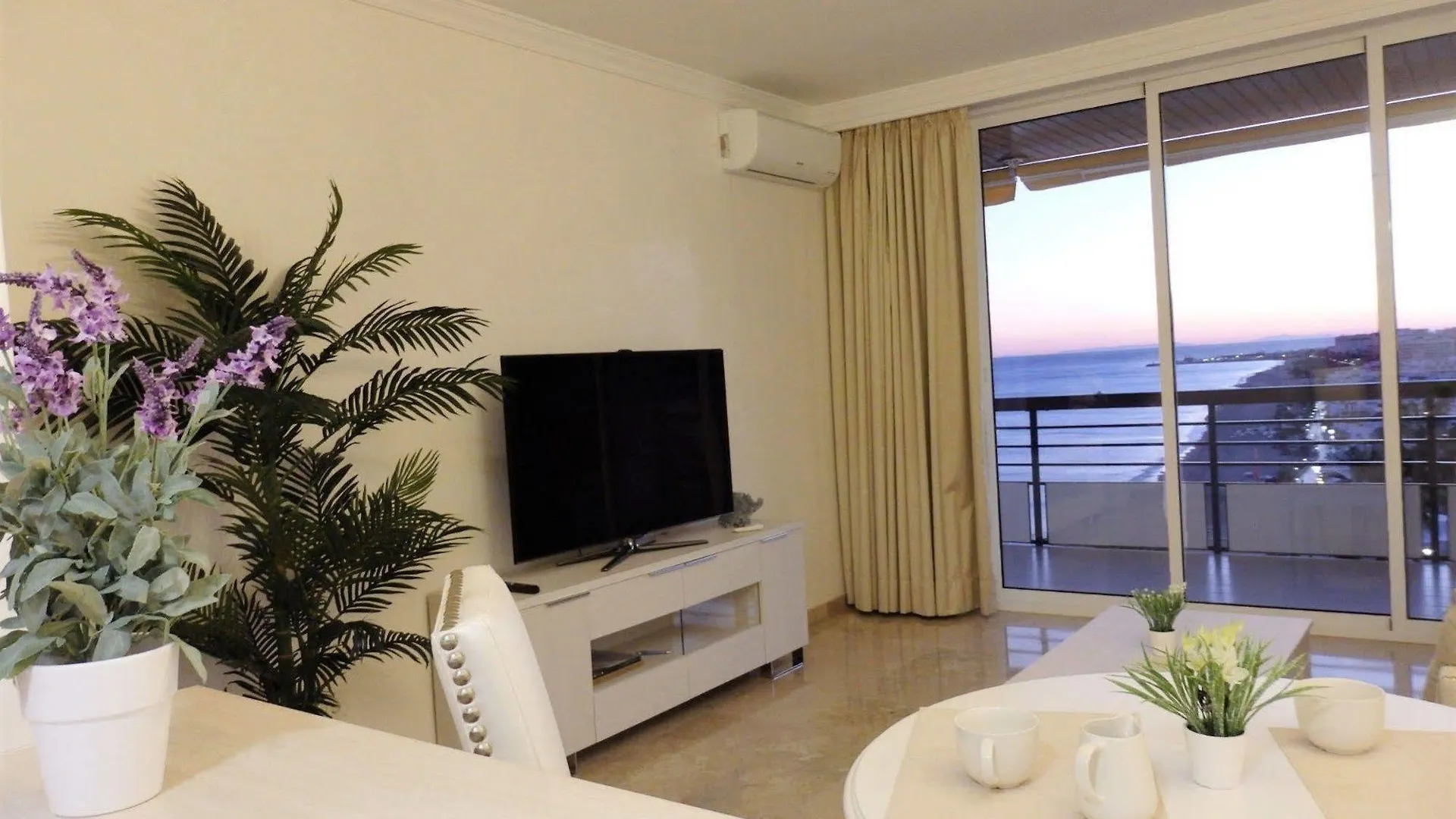 Waterfront Santa Clara Apartments Torremolinos 3*,  Spain