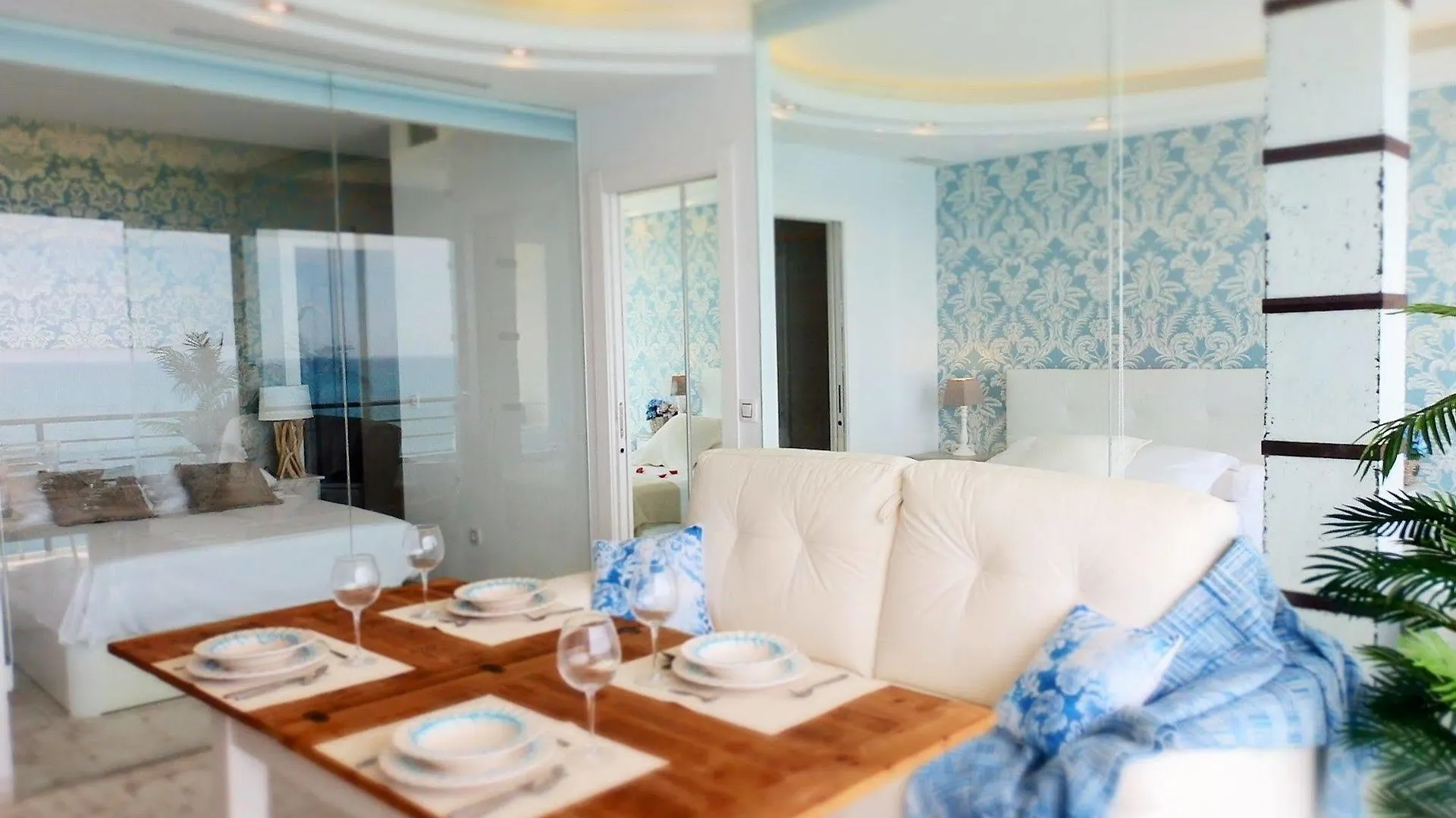 Waterfront Santa Clara Apartments Torremolinos